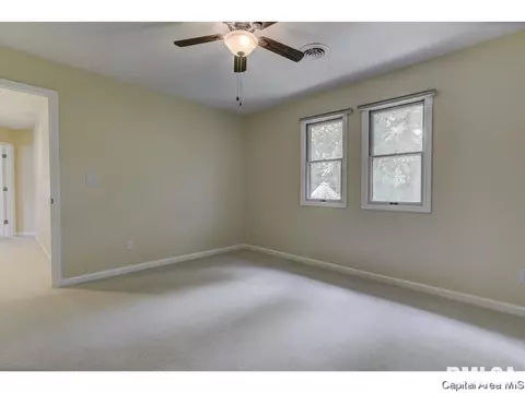 3300 Collingwood Dr, Springfield, IL 62711 photo 17