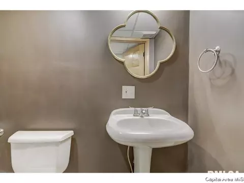 3300 Collingwood Dr, Springfield, IL 62711 photo 25