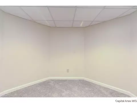 3300 Collingwood Dr, Springfield, IL 62711 photo 32