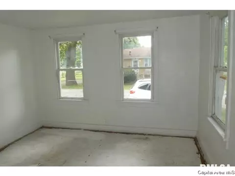 1816 S 1st Street St, Springfield, IL 62704 photo 3