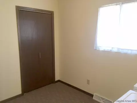 1725 Watch Ave, Springfield, IL 62702 photo 12