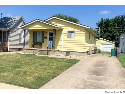 1725 Watch Ave, Springfield, IL 62702 photo 2