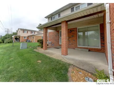 345 S Durkin Dr, Springfield, IL 62704 photo 1