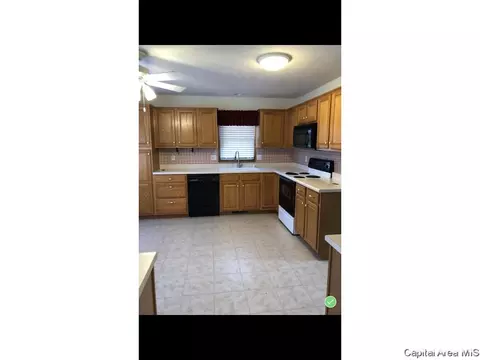 4212 Gissing Dr, Springfield, IL 62711 photo 6