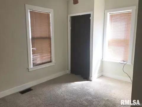 2320 S 14th, Springfield, IL 62703 photo 9