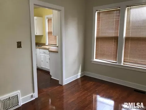 2320 S 14th, Springfield, IL 62703 photo 6