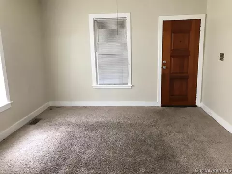 2320 S 14th, Springfield, IL 62703 photo 5