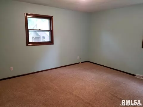 8 Cheyenne Dr, Springfield, IL 62711 photo 10