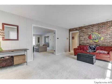 150 Oakmont, Springfield, IL 62704 photo 16