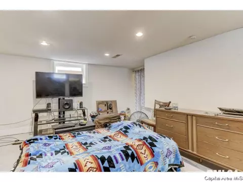 2161 E Grandview Ave, Springfield, IL 62702 photo 19