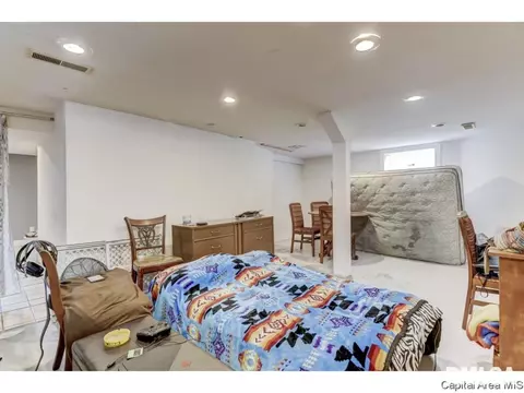 2161 E Grandview Ave, Springfield, IL 62702 photo 18