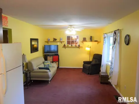 2335 Hampton Dr, Springfield, IL 62704 photo 8