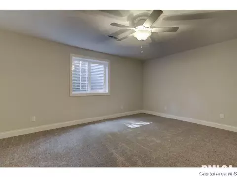 501 Rock River Rd, Springfield, IL 62711 photo 33