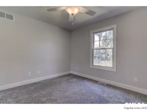 501 Rock River Rd, Springfield, IL 62711 photo 35