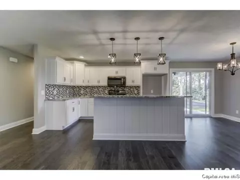 501 Rock River Rd, Springfield, IL 62711 photo 13