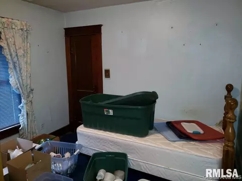 1533 E Cummins Ave, Springfield, IL 62702 photo 8