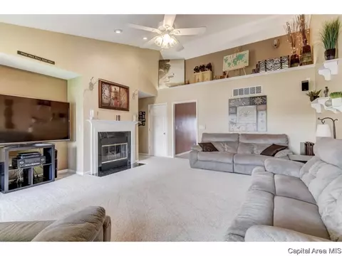2921 Cronin, Springfield, IL 62711 photo 5
