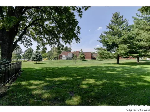 3413 Saint Francis Dr, Springfield, IL 62703 photo 36