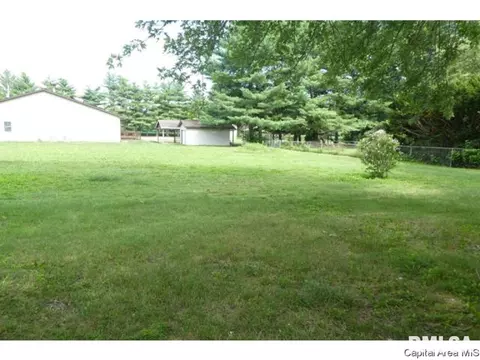 122 13th St, Pawnee, IL 62558 photo 11