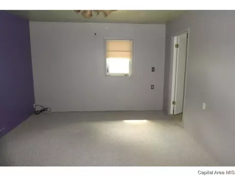122 13th St, Pawnee, IL 62558 photo 7