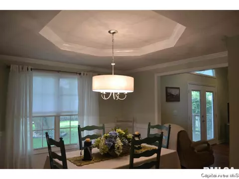4640 Barrington, Springfield, IL 62711 photo 13