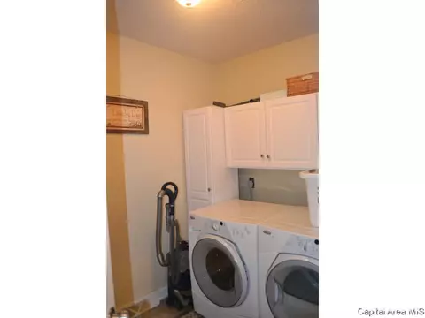 4640 Barrington, Springfield, IL 62711 photo 11