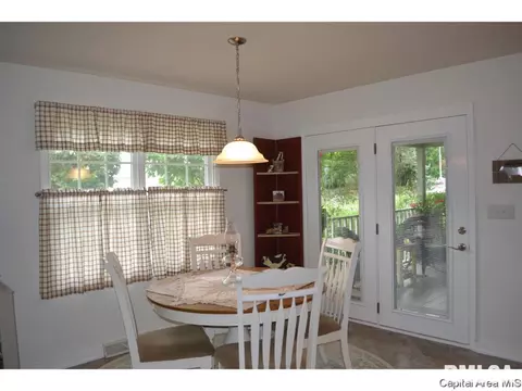 4640 Barrington, Springfield, IL 62711 photo 8
