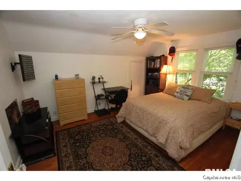 1515 W Edwards, Springfield, IL 62704 photo 18