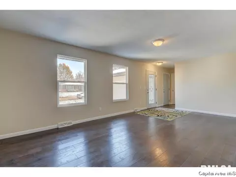 51 Roundtable, Springfield, IL 62704 photo 4