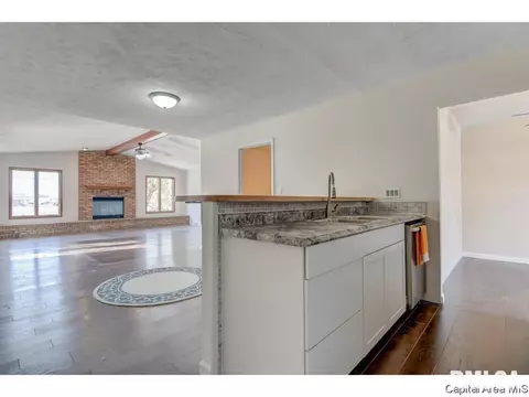 51 Roundtable, Springfield, IL 62704 photo 9