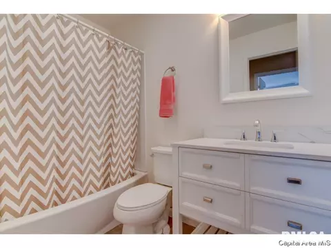 51 Roundtable, Springfield, IL 62704 photo 20