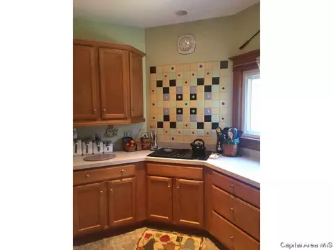 438 W Vine, Springfield, IL 62704 photo 2