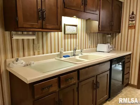 3312 Ivyton Dr, Springfield, IL 62704 photo 11