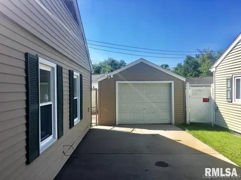 2314 E Black Ave, Springfield, IL 62702 photo 7