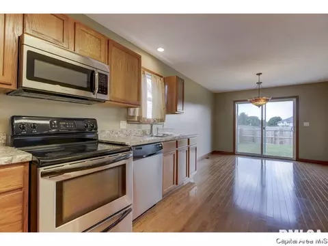 1803 Plover Rd, Springfield, IL 62711 photo 11