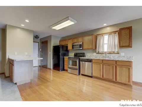 1803 Plover Rd, Springfield, IL 62711 photo 9