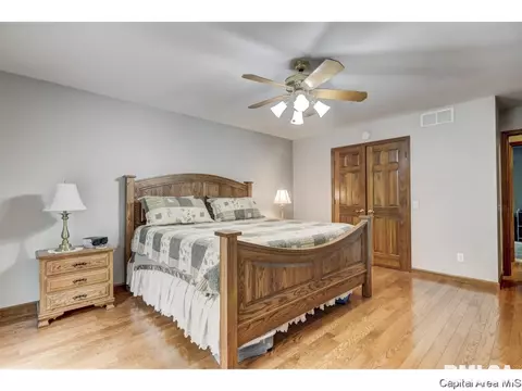1108 Wakefield Dr, Springfield, IL 62704 photo 18