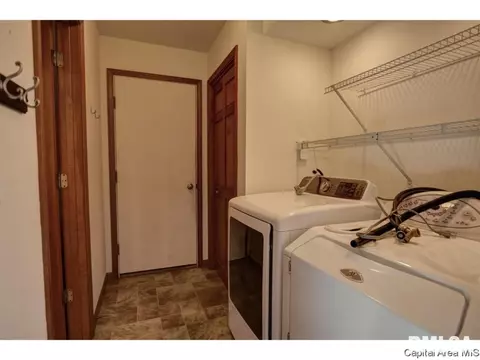 104 Dante Dr, Springfield, IL 62703 photo 17