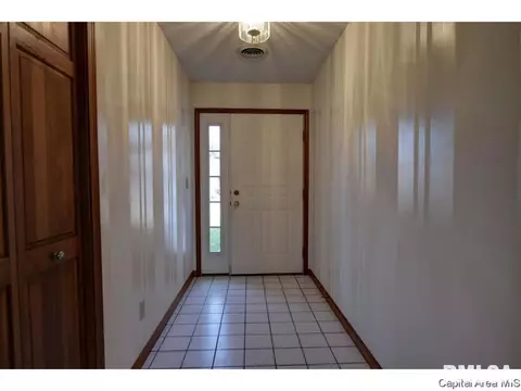 104 Dante Dr, Springfield, IL 62703 photo 2