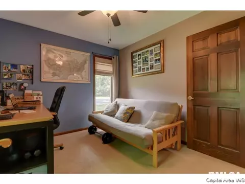 20 Wildwood Road, Springfield, IL 62704 photo 5