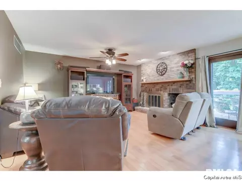 20 Wildwood Road, Springfield, IL 62704 photo 12