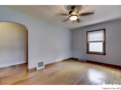 2824 S 5th St, Springfield, IL 62703 photo 4
