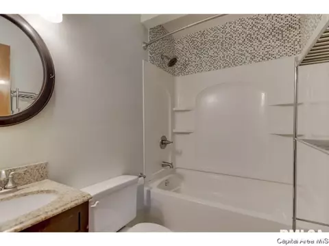 2824 S 5th St, Springfield, IL 62703 photo 29