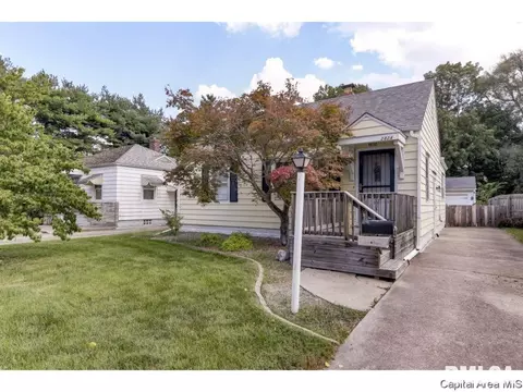 2824 S 5th St, Springfield, IL 62703 photo 1