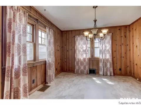 2824 S 5th St, Springfield, IL 62703 photo 13