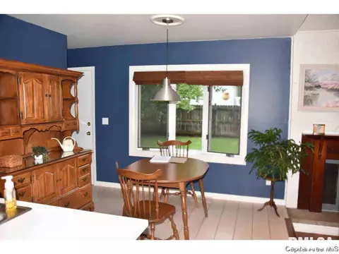2 Oakmont Dr, Springfield, IL 62704 photo 7