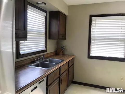 1905 Claremont Dr, Springfield, IL 62703 photo 19