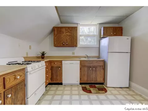334 S Macarthur Blvd, Springfield, IL 62704 photo 22