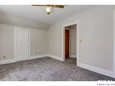 334 S Macarthur Blvd, Springfield, IL 62704 photo 21