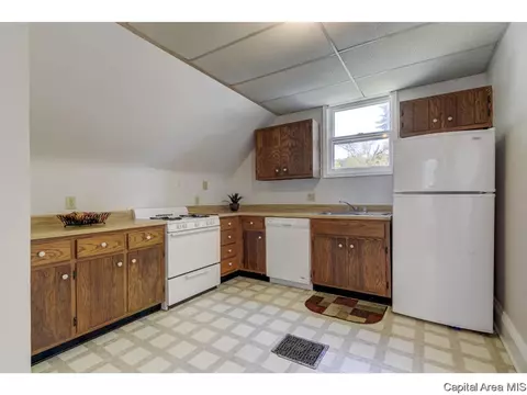 334 S Macarthur Blvd, Springfield, IL 62704 photo 23